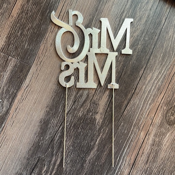 NEW Rhinestone Wedding Cake Topper Mr & Mrs Cake Topper Dessert Topper Decor - Picture 4 of 7